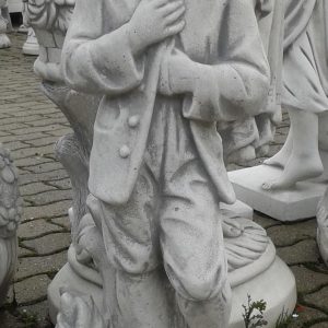 Fiú kabátban