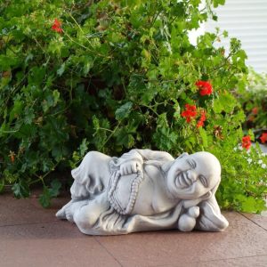 Fekvő nevető Buddha
