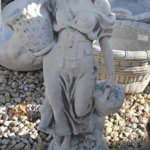 Kis Zsuzsanna 68 cm